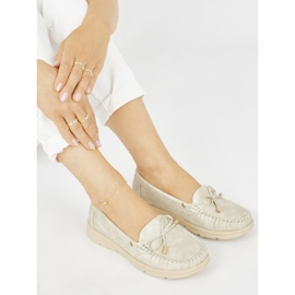 Seastar Mocasines dorados cómodos fabricados en piel ecológica. 2
