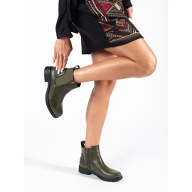Botas Chelsea de mujer verdes con tacón bajo. 3