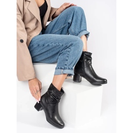 Botines de mujer de piel negra con parte superior con volantes de Sergio Leone negro 2