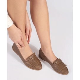 Mocasines de mujer marrones decorados con flecos marrón 1