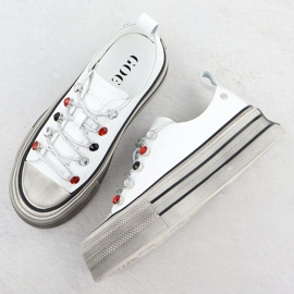 Zapatillas de deporte de cuero en la plataforma White Goe NN2N4054 blanco 5