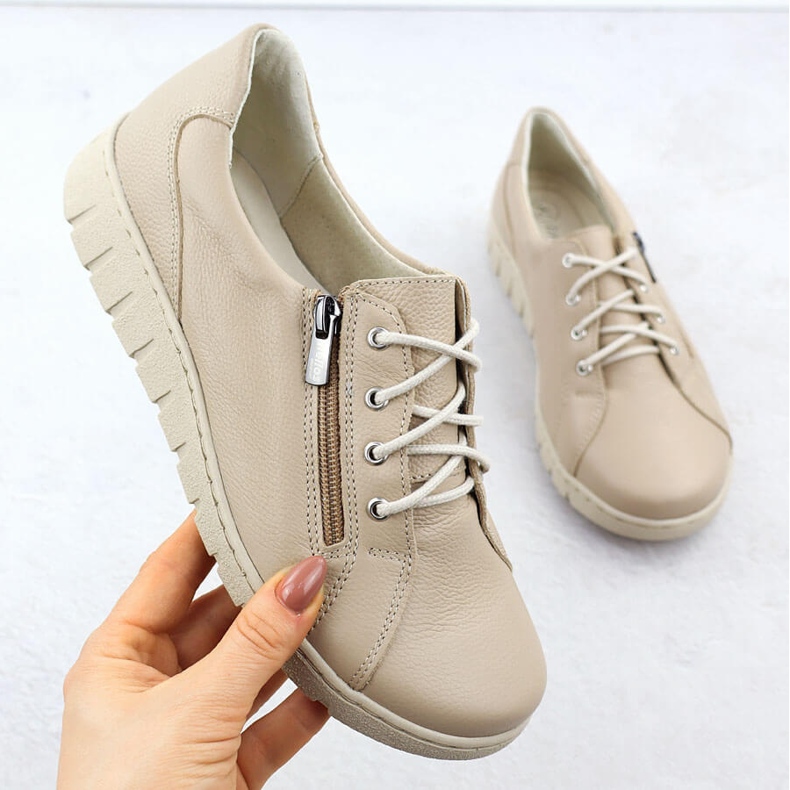 Zapatos de cuero para mujeres cómodos beige helios 429 1