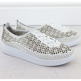 Zapatos de cuero para mujeres abiertos en la plataforma blanca T.Sokolski 0714 blanco 2
