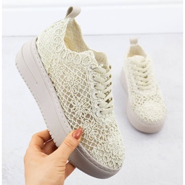 Zapatos de encaje para mujeres en la plataforma Beige T.Sokolski W503 1