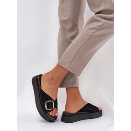 Flip fallas de gamuza para mujeres con una hebilla en la plataforma Zazoo 3019 negra negro 6