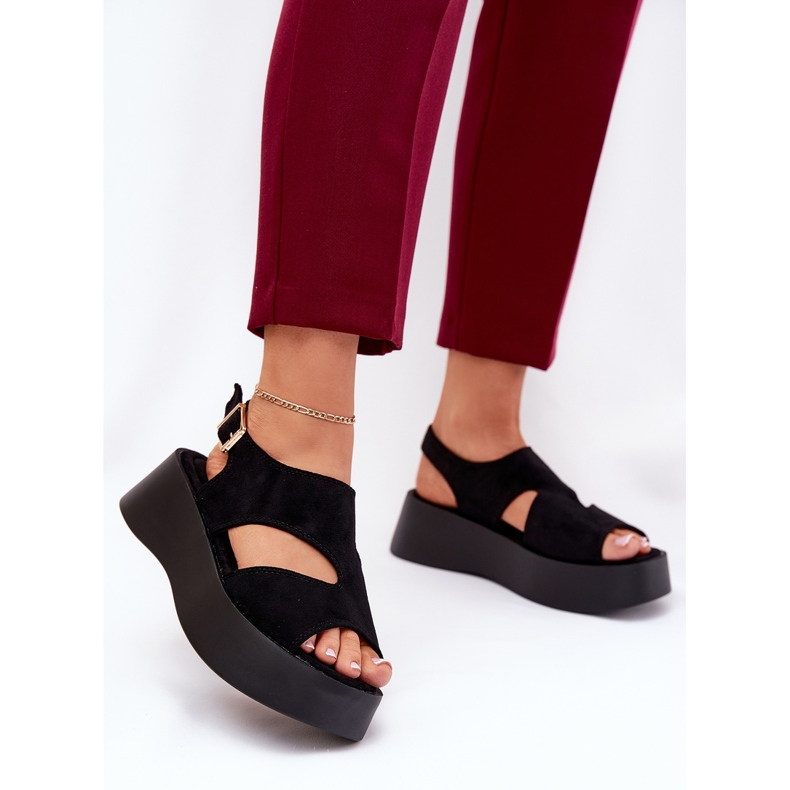 Sandalias para mujeres en la plataforma Eco Suede Black negro 2 Sandalias para mujeres en la plataforma Eco Suede Black negro 2