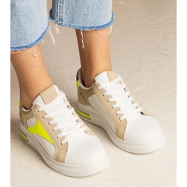 Zapatillas de deporte de mujeres blancas con la adición de brillo y leopardos blanco 5