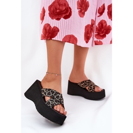 Flip Flip Flip Flip en Wedge y Platform Leopard Print Black beige 2 Flip Flip Flip Flip en Wedge y Platform Leopard Print Black beige 2