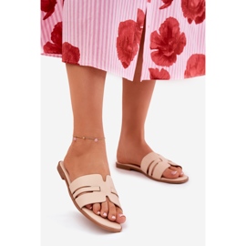 Chanclas para mujeres de cazón plano con recortes de cuero ecológico beige 1