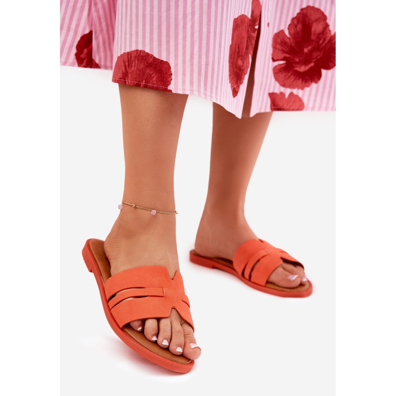 Chanclas para mujeres con cañón plano con recortes de gamuza ecológica naranja 1