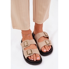 Flip fallas de mujeres en la plataforma con hebillas beige 5