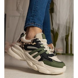 Deportes para mujeres de zapatillas verdes con brillo negro 3