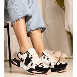 Zapatillas de mujer rosas con suela maciza. negro 2