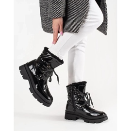 Botas de nieve de mujer negras con pelo negro 5