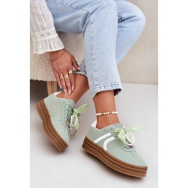 Zapatillas para mujeres en la plataforma con adornos verdes 6