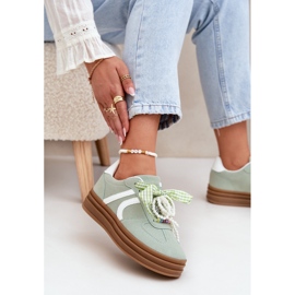 Zapatillas para mujeres en la plataforma con adornos verdes 5