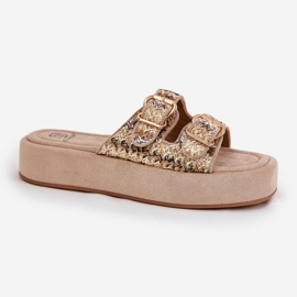 Zapatillas para mujeres en la plataforma con hebillas y trenza de color caqui beige 4