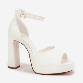 Sandalias de mujeres en el poste y la plataforma Eco Leather White blanco 4