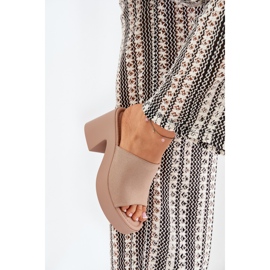 Zapatillas para mujeres en el poste y plataforma de color caqui beige 3