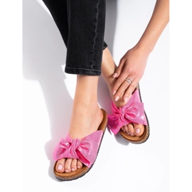 Cómodas chanclas con lazo rosado 3