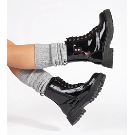 Botines lacados con cordones negro 2