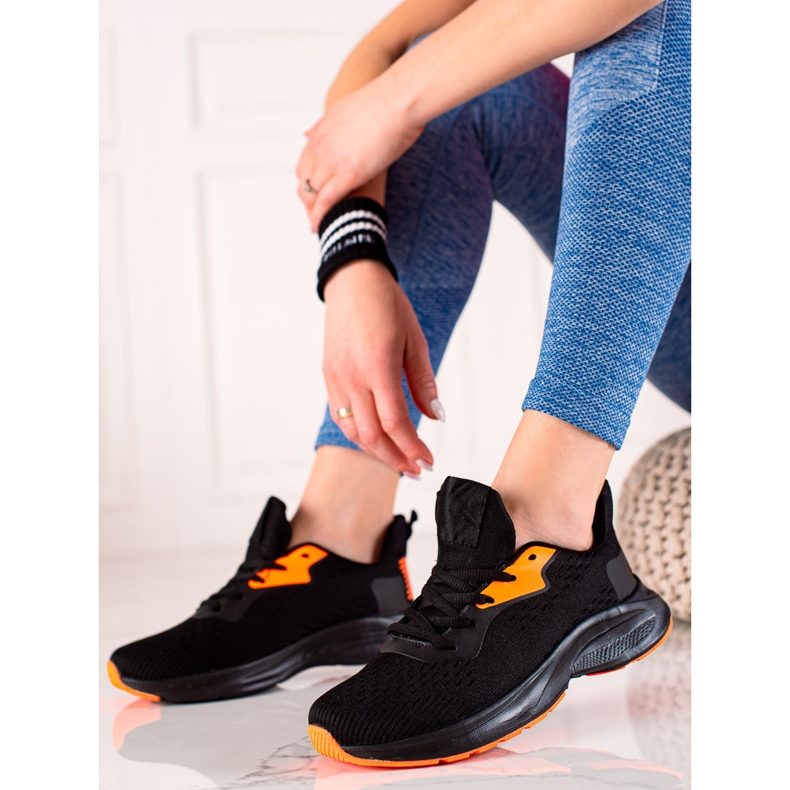 TRENDI Zapatos deportivos atados negro amarillo 1