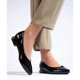W. Potocki Zapatos de salón con tacón Potocki decorativo negro 2