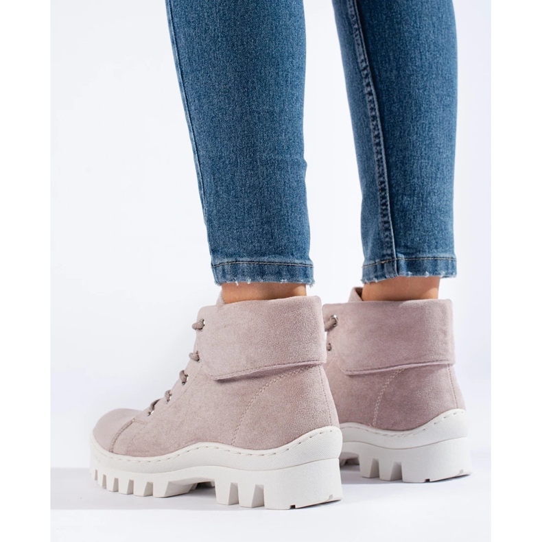 Cazadores violetas de S. Barski 1