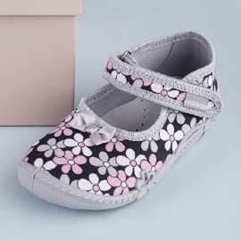Zapatillas casa niña Zosia Viggami flores gris 3