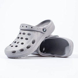 Chanclas gris claro para niño. 3