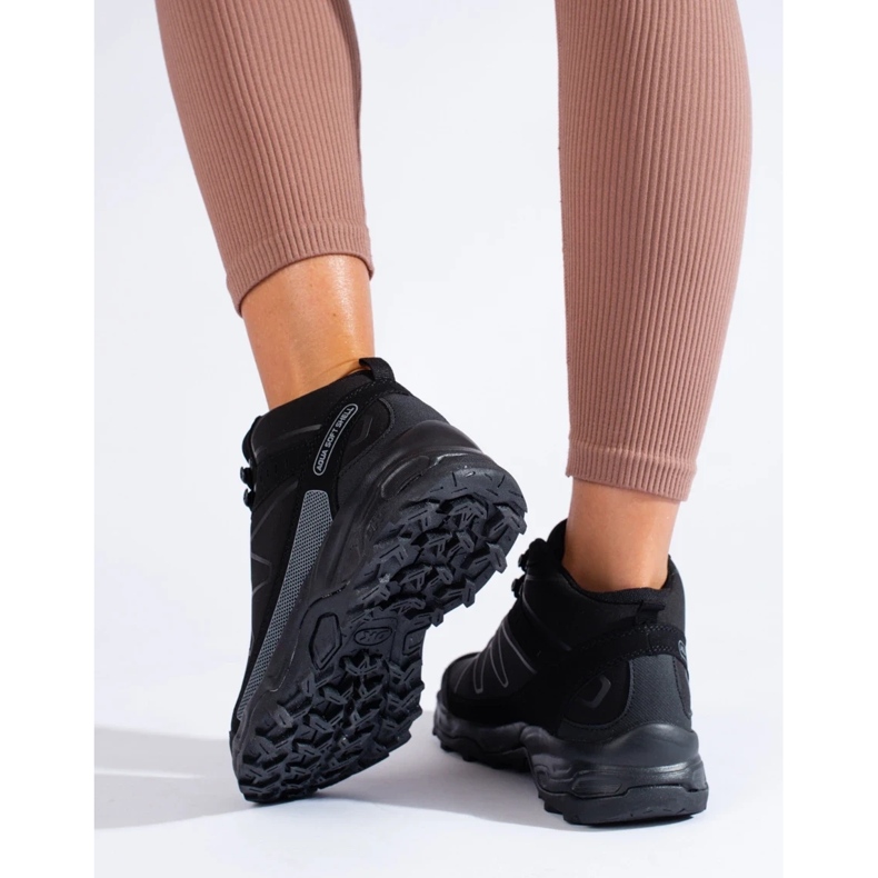 Zapatillas deportivas trekking mujer caña alta DK negro 2