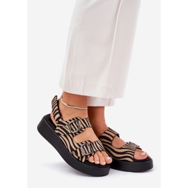 Sandalias de mujeres en la plataforma y cuñas con cebra de color negro beige beige 1