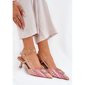 Tacones altos con un adorno y un tacón de champán obsoleto multicolor 7