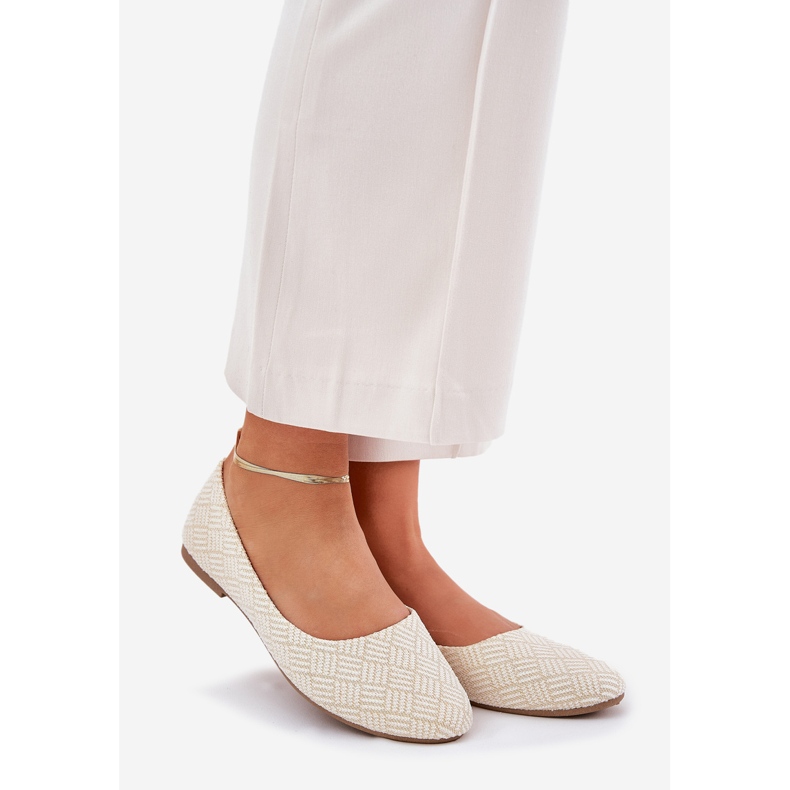 Ballerinas de mujeres planas con brillo dorado 1