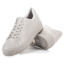 Deportivas grises 3