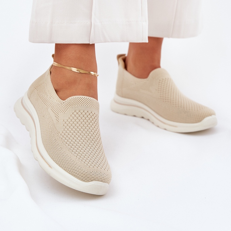 Zapatillas de deporte de material resbaladizo de beige para mujeres 2