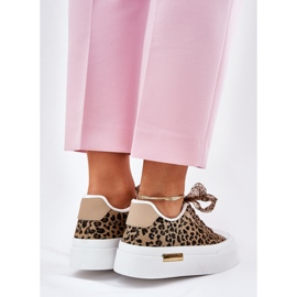 Zapatillas de deporte para mujeres en una plataforma masiva con leopardo decorativo de cordones marrones marrón 5