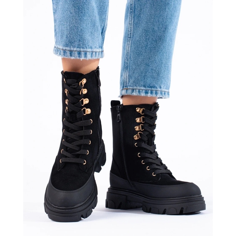 W. Potocki Mujeres trabajadoras negras en la plataforma Potocki negro 1 W. Potocki Mujeres trabajadoras negras en la plataforma Potocki negro 1