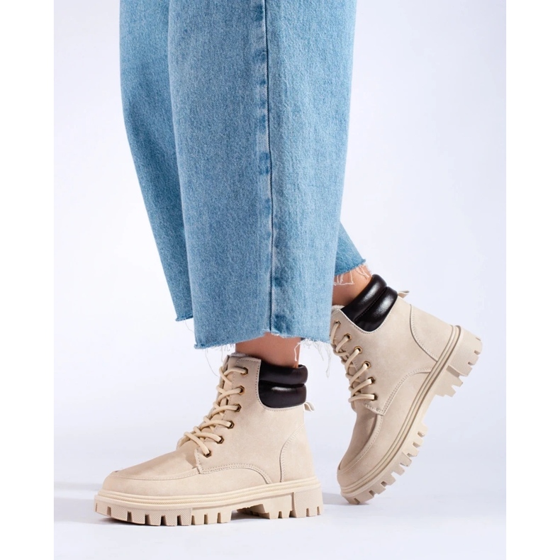 Botas de mujer color beige 2