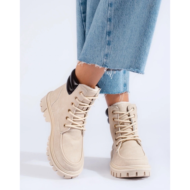 Botas de mujer color beige 1