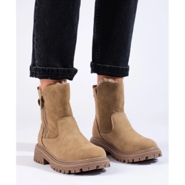 Botas aislantes de mujer. marrón 1
