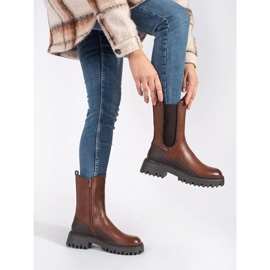 Botines Chelsea altos fabricados en ecopiel marrón 4
