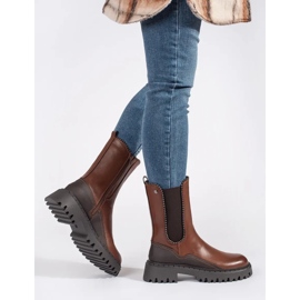 Botines Chelsea altos fabricados en ecopiel marrón 3