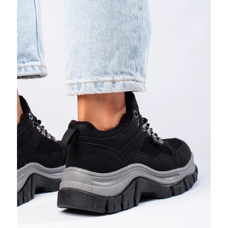 Zapatillas de mujer Big Star KK274364B con suela gruesa negro 1