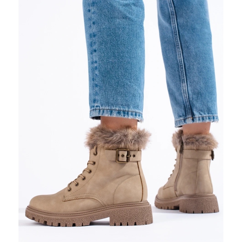 Botas de mujer con pelo. beige 1