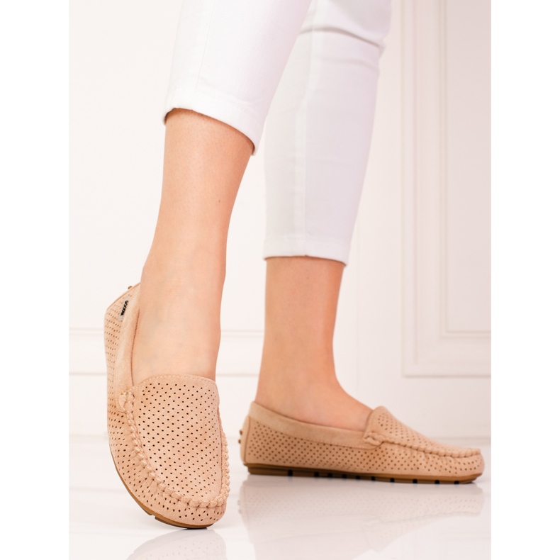 SHELOVET Mocasines calados de mujer beige 2