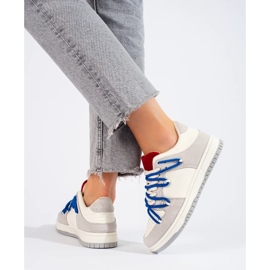 Deportivas Shelovet con cordones azules blanco 1