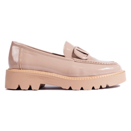 Mocasines beige sobre plataforma gruesa de Shelovet 1