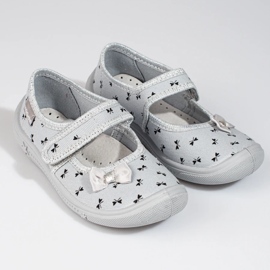 Zapatos Viggami grises para niña 3