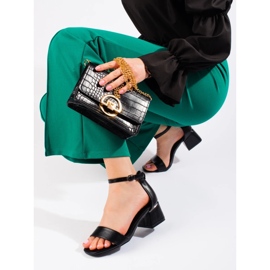 Sandalias clásicas negras de tacón bajo de Vinceza negro 1